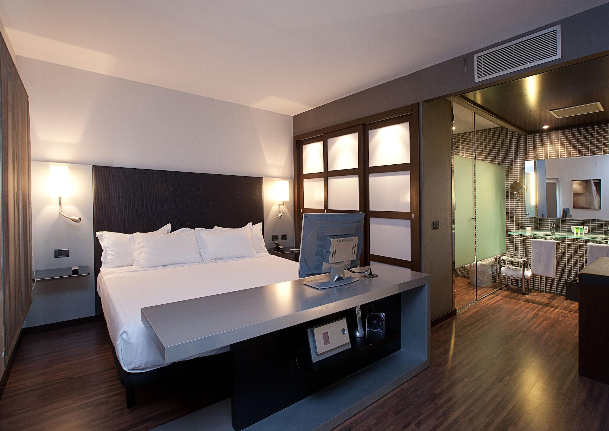 Hotel Sercotel Ciutat D'Alcoi Kültér fotó
