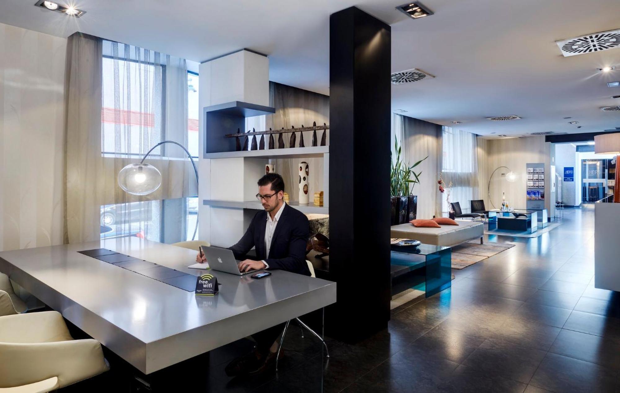 Hotel Sercotel Ciutat D'Alcoi Kültér fotó