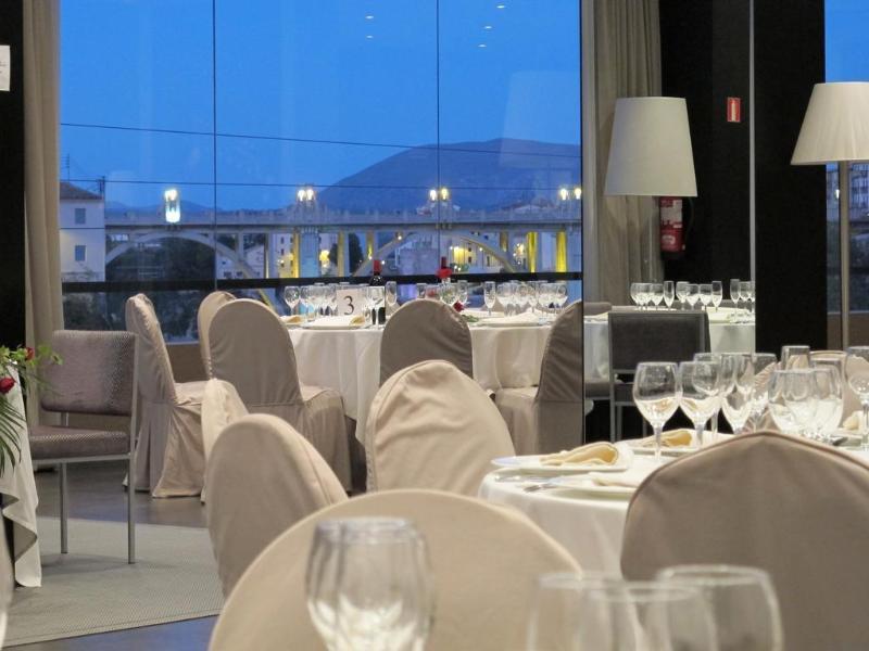 Hotel Sercotel Ciutat D'Alcoi Kültér fotó